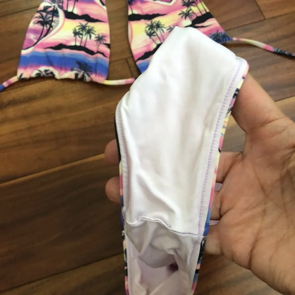 FRANKIES BIKINIS TROPICAL SUNSET BIKINI 👙 TOP SIZE SMALL BOTTOM SIZE XSMALL